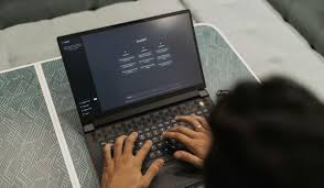 Digital Tools for High Schoolers: Staying Ahead of the Curve